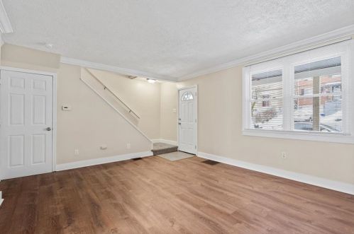 819 Berwin Ave, Pittsburgh PA 15226-1620 exterior