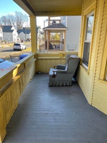 56 Kenyon St, Springfield MA 01109-3014 exterior