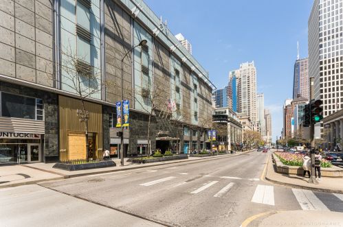 535 Michigan Ave, Chicago IL  60611-3814 exterior