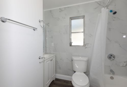 1103 Colonial Rd, Fort Pierce FL 34950-5025 exterior