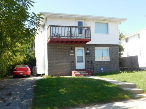 5917 83rd St, Milwaukee WI  53218-1730 exterior
