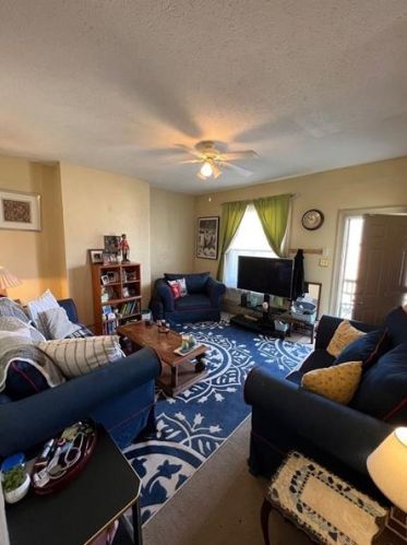 435 Natchez St, Pittsburgh PA  15211-1805 exterior