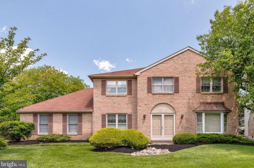 121 Roy Ln, Huntingdon Valley, PA 19006-3119