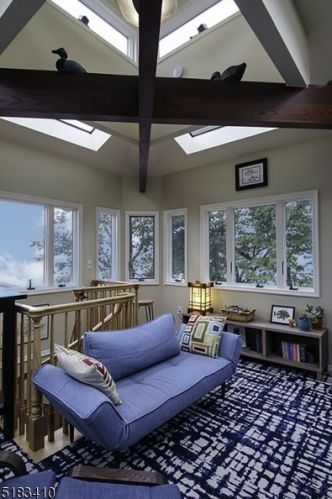 7 Elba Ave, Hopatcong NJ  07843-1807 exterior