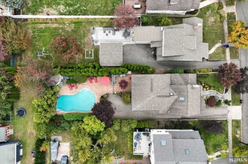 90 Spg Gdn Ave, Nutley NJ 07110-1507 exterior