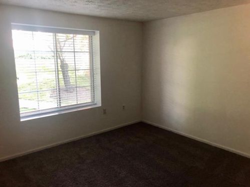 200 Holmes Pl, Pittsburgh PA  15213-4532 exterior