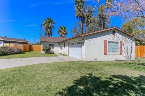 7243 Nixon Dr, Riverside, CA 92504-3925