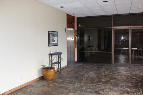 6750 Hawaii Kai Dr, Honolulu HI 96825-1566 exterior