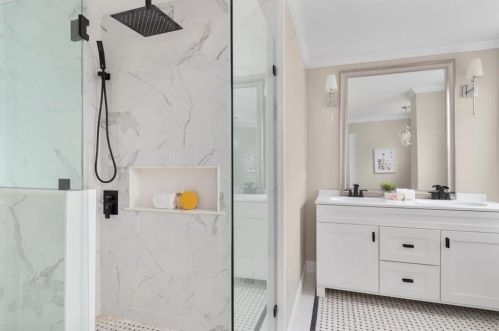 294 Doyle Ave, Providence RI  02906-3355 exterior