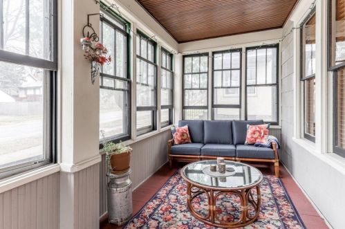 137 Cleveland Ave, Saint Paul MN 55116-2653 exterior