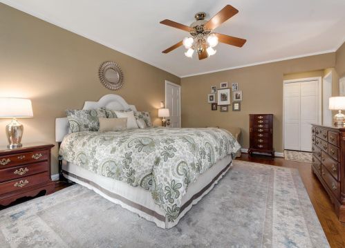 2734 107th St, Chicago IL 60617-6613 exterior