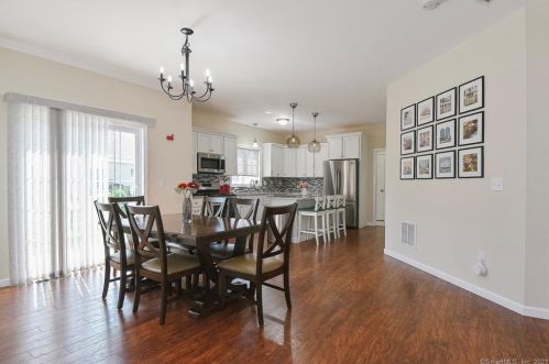 41 Windermere Vlg Rd, Ellington CT exterior