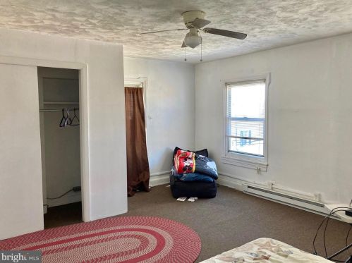 1241 6 St, Philadelphia PA 19140-2509 exterior