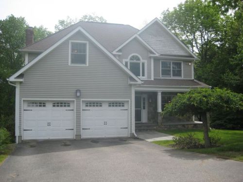 14 Barnum Pl, Ridgefield CT  06877-1054 exterior