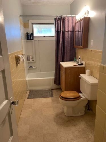 56 Kenyon St, Springfield MA 01109-3014 exterior