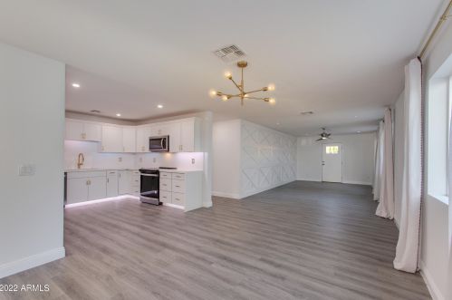 444 Delaware St, Chandler AZ 85225-4613 exterior