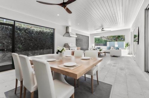 2900 Crayton Rd, Naples FL 34103-3532 exterior