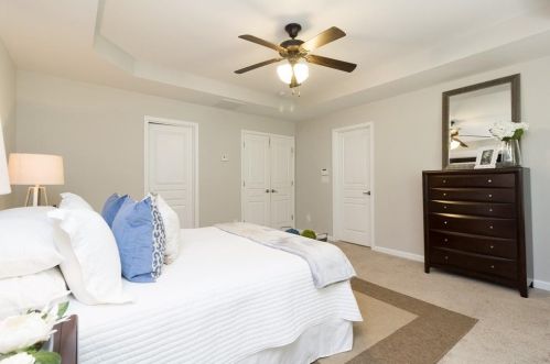 2134 Knoll Pl, Atlanta GA 30329-1539 exterior