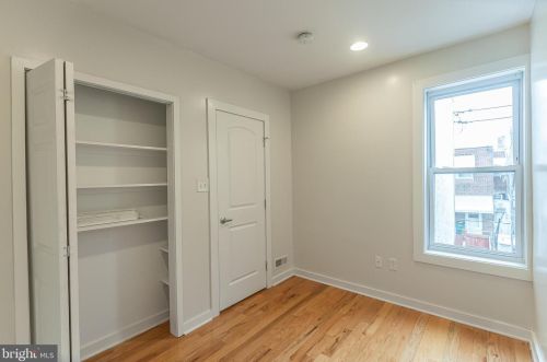 2943 16 St, Philadelphia PA 19132-2226 exterior