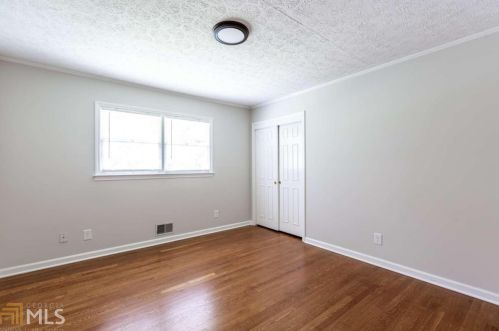 2524 Midvale Ct, Tucker GA  30084-3348 exterior