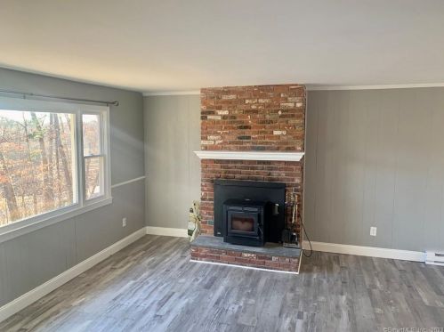 51 Crystal Lk Rd, Ellington CT 06029-2811 exterior