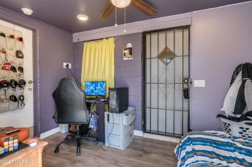 3610 32 St, Tucson AZ 85711-6830 exterior