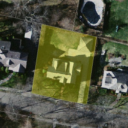 20 Alderwood Rd, Newton MA  02459-1248 aerial view