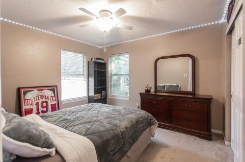 4911 Natural Brg Dr, Humble TX 77345-4923 exterior