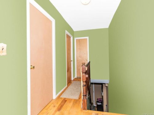 1640 Fowler Ave, Bronx NY 10462-3406 exterior