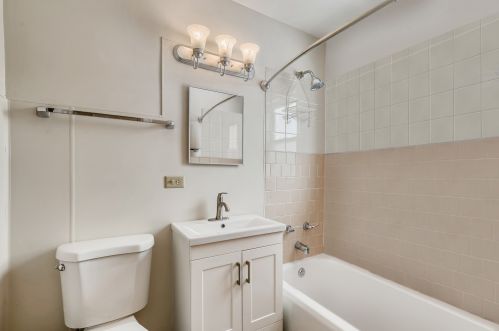 8747 Sacramento, Chicago IL 60805-2636 exterior