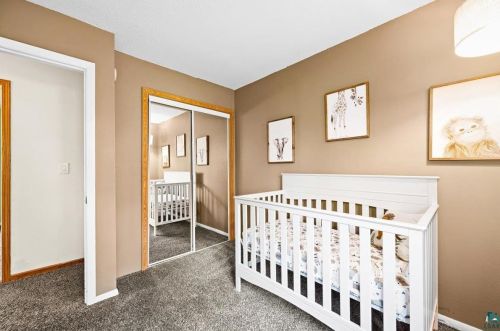 4920 Oakley St, Duluth MN 55804-1238 exterior