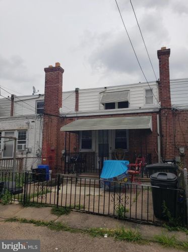 6439 Guyer Ave, Philadelphia PA 19142-2808 exterior