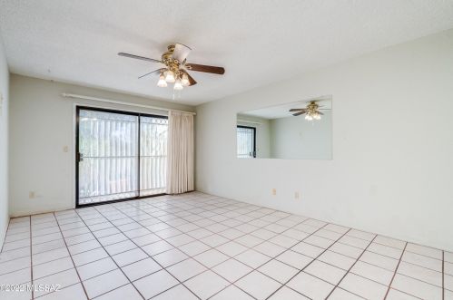 977 Palma De Pina, Tucson AZ 85704-3957 exterior