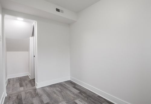 1430 21 Ave, Broadview IL 60153-1239 exterior