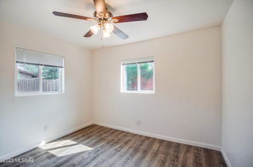 1626 Delaware St, Tucson AZ 85745-2306 exterior