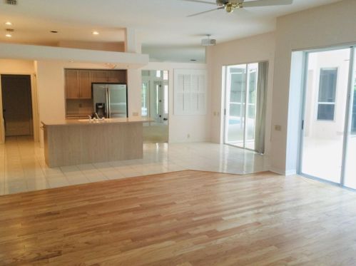 5012 Londonderry Dr, Tampa FL  33647-1337 exterior