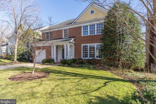 4602 Laverock Pl, Washington, DC 20007-2544