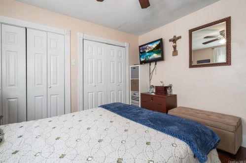 12 Elm St, Middletown NY 10940-6103 exterior