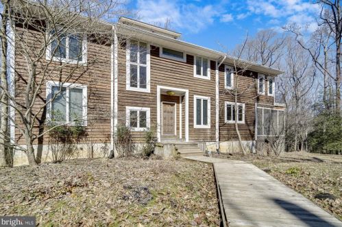 2751 Colonial Rd, Accokeek, MD 20607-2366