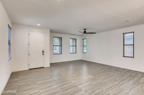 25772 20 Ln, Phoenix AZ 85041-7716 exterior