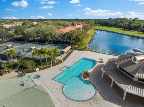 2365 Harmony Ln, Naples FL 34109-1406 exterior