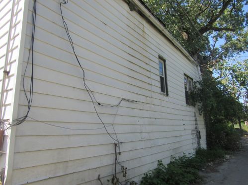 6729 Rhodes Ave, Chicago IL 60827-1340 exterior