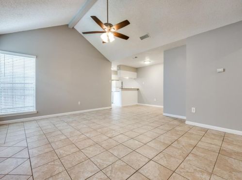 4037 Evergreen St, Irving TX  75061-3969 exterior