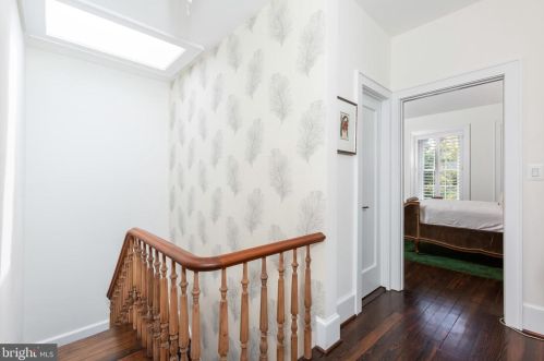 3137 O St, Washington DC 20020-3620 exterior