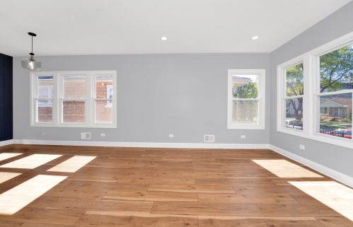 7349 Winchester Ave, Chicago IL 60626-1509 exterior