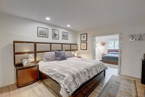 75 Hampshire Ln, Boynton Beach FL 33436-7403 exterior