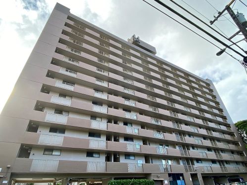 1415 Liholiho St, Honolulu HI 96822-4132 exterior