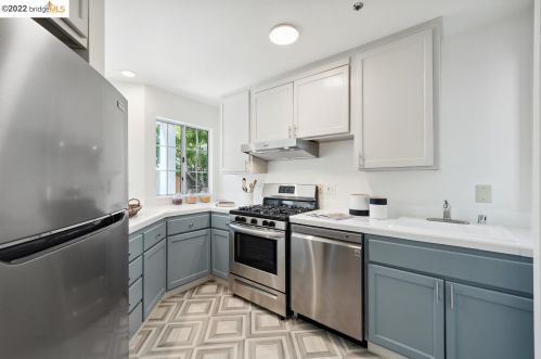 1149 Hearst Ave, Berkeley CA 94709-2129 exterior