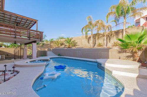 14227 22nd St, Phoenix AZ  85022-4602 exterior