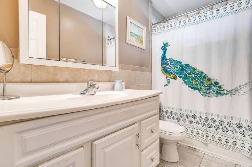 26 Raven Dr, Commack NY 11725-4707 exterior